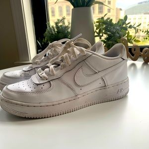 White Air Force 1’s